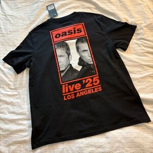 oasis live 25 los angeles rose bowl sep 7 concert t-shirt. BNWT. size L.